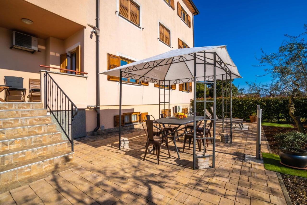 Moreri Garden Novigrad  Zewnętrze zdjęcie